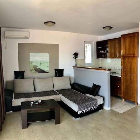 Apartments Violeta บุดวา ภายนอก รูปภาพ