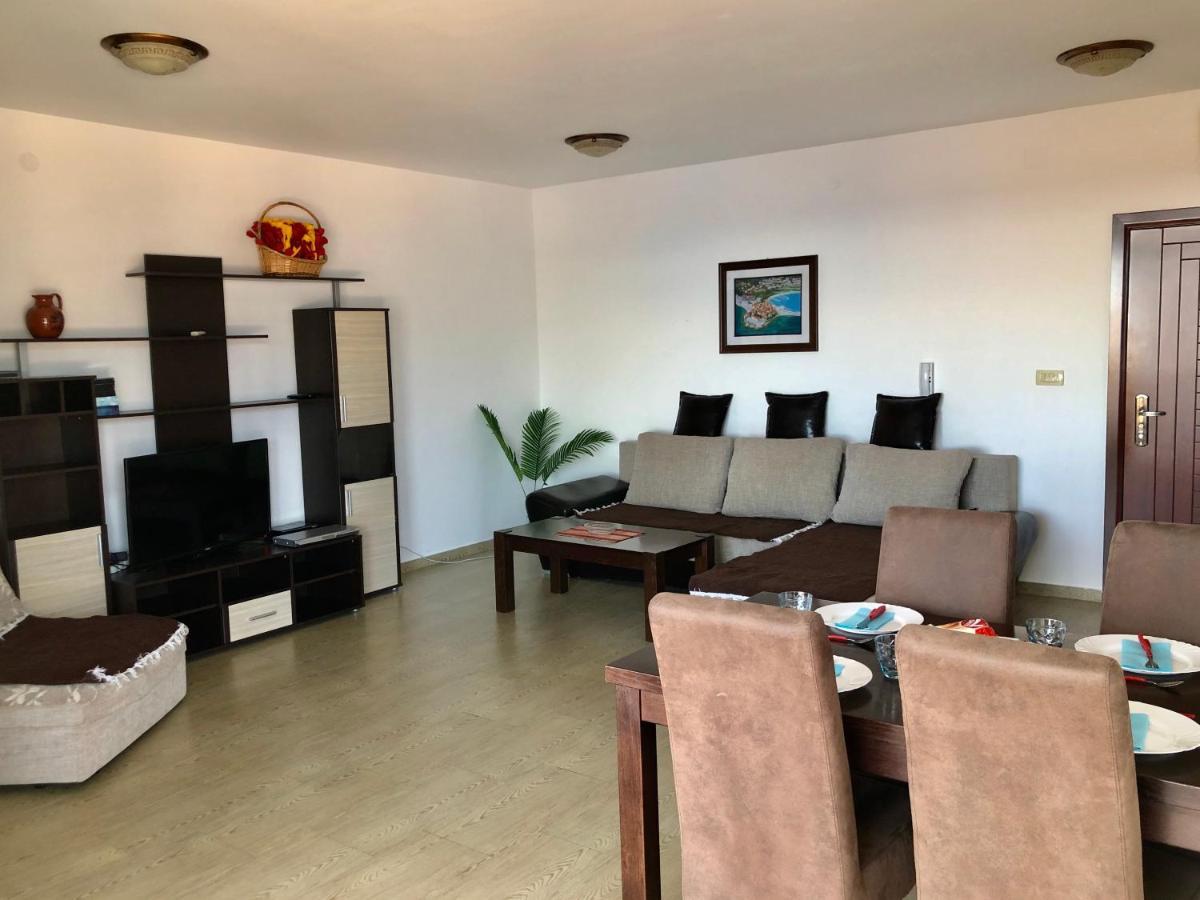 Apartments Violeta บุดวา ภายนอก รูปภาพ