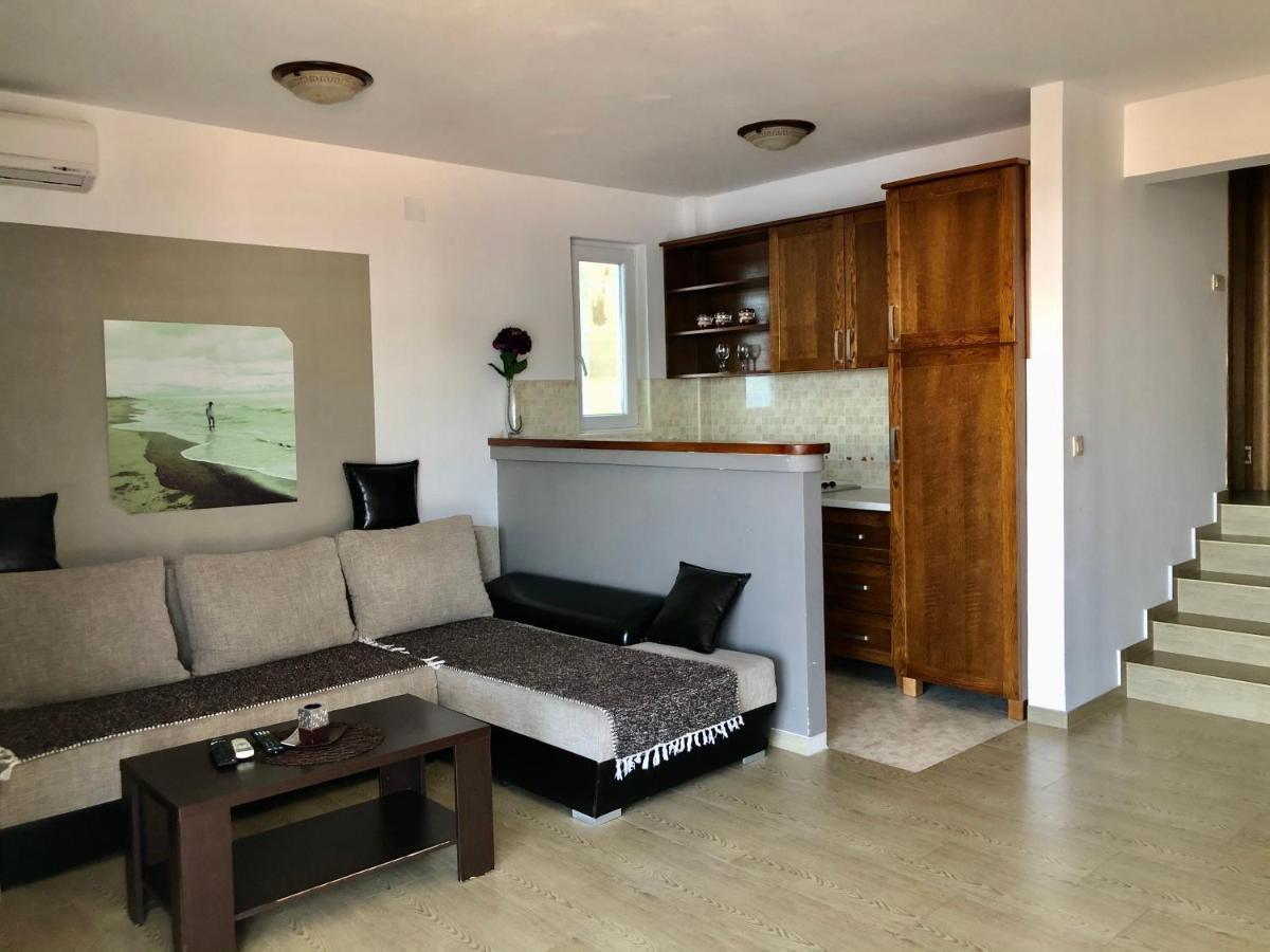 Apartments Violeta บุดวา ภายนอก รูปภาพ