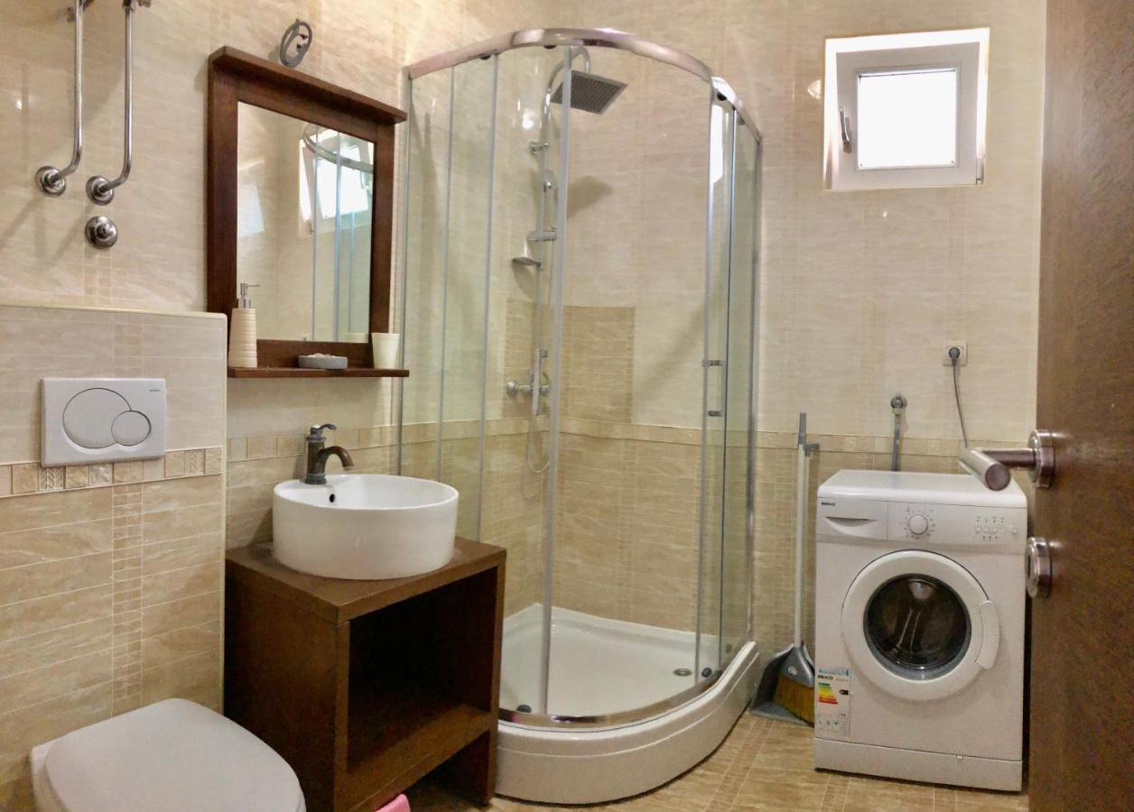 Apartments Violeta บุดวา ภายนอก รูปภาพ