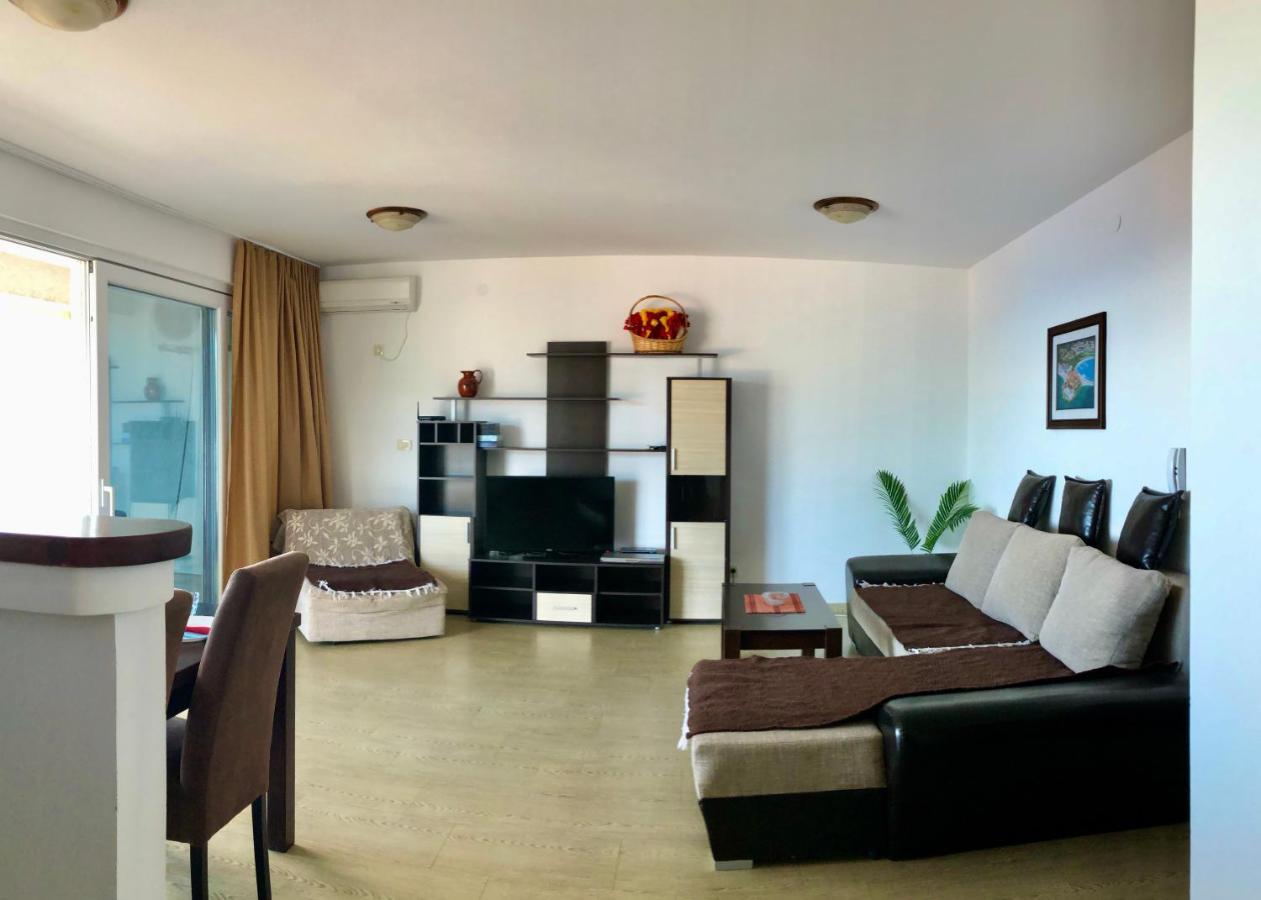 Apartments Violeta บุดวา ภายนอก รูปภาพ