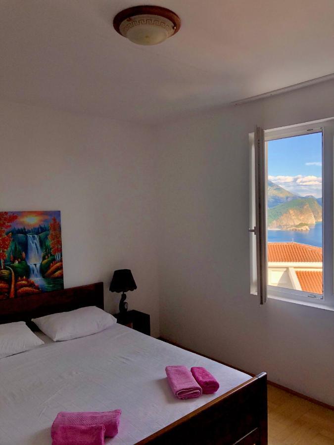 Apartments Violeta บุดวา ภายนอก รูปภาพ